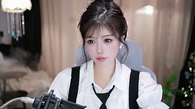 دردشة Cecily الجنسية المباشرة