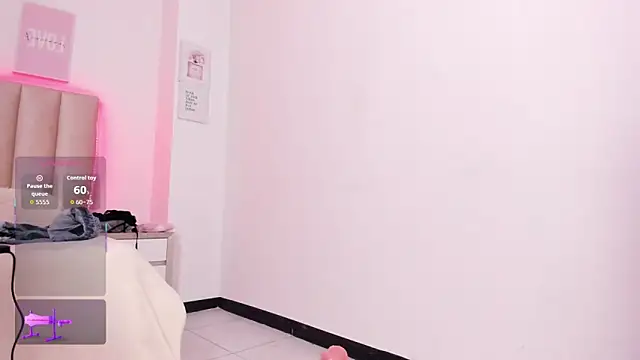 Chat +18 de Miacorner_ ao vivo