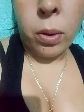 1yesiのライブXXXチャット