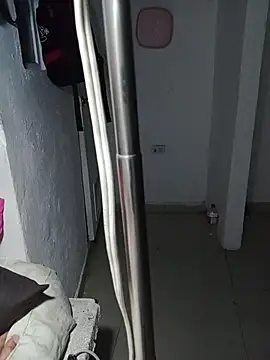 Онлайн чат XXX KarameloVzla