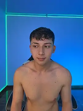 oliver_kyy 现场XXX聊天