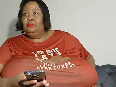 nancy111 Adlı Modelin Canlı XXX Sohbeti