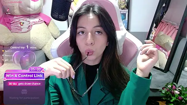 Maggie_Fox3 Adlı Modelin Canlı XXX Sohbeti