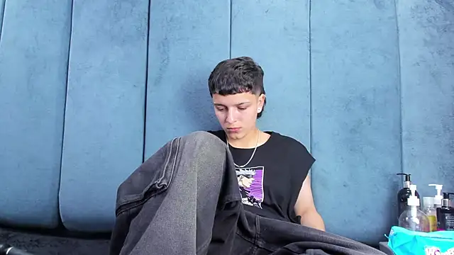 Megan_Thompson_ 라이브 XXX 채팅