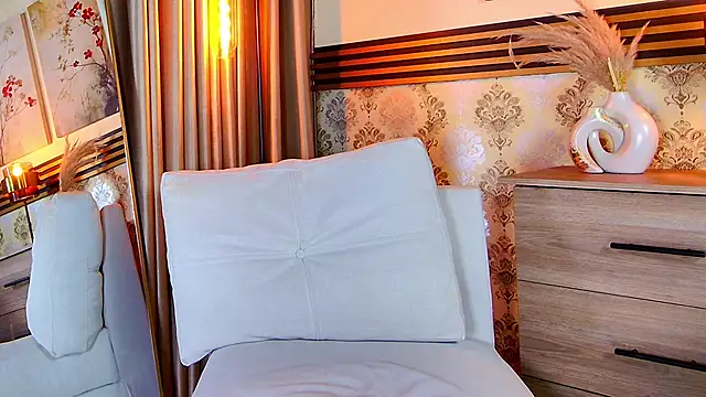 Madissononee's Webcam Show