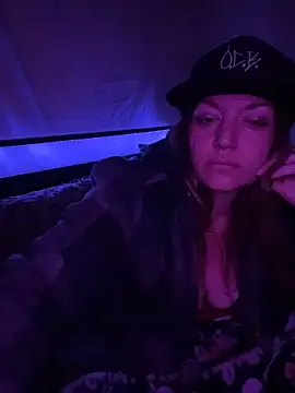 SummerV91 Live XXX-Chat