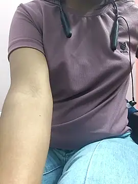 Ananya_34: онлайн-секс-чат