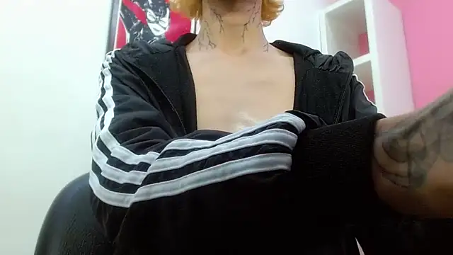 Chat +18 de ttimy_x_boy ao vivo