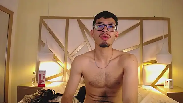 Chat +18 de Jaxon_Carter ao vivo