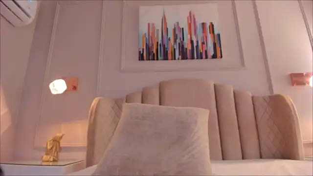 mia_kisses2のライブXXXチャット