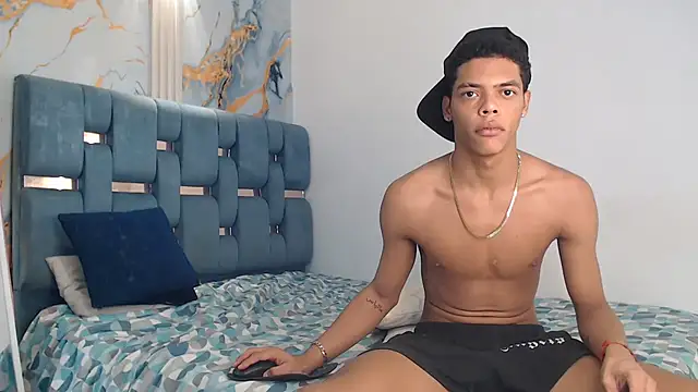 Chat +18 de PRETTY_FEM ao vivo