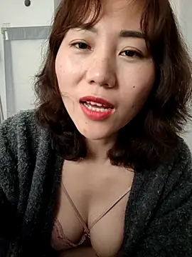 Chat +18 de nini10052025 ao vivo