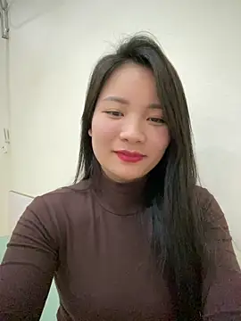 Bee_Yellow00's Live XXX Chat