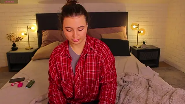 XXX chat uživo modela Nicole_De_Lux