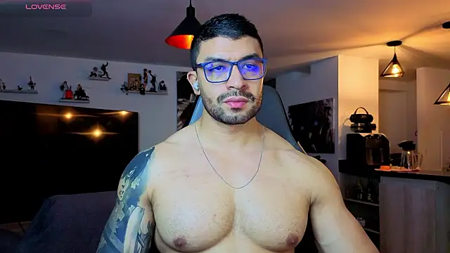 Chat +18 de Michael_Diamond ao vivo