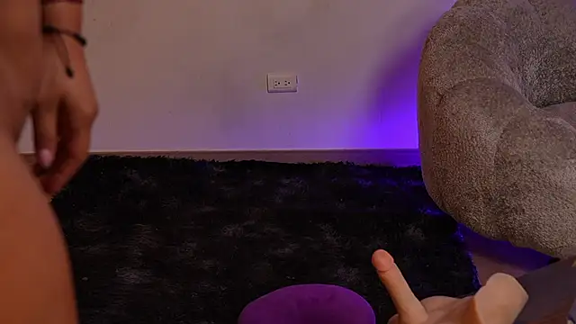 Chat XXX Live anyiled_hot