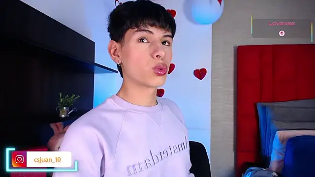 Ezra_Storm: онлайн-секс-чат