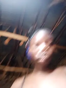 holygrail001's Live XXX Chat