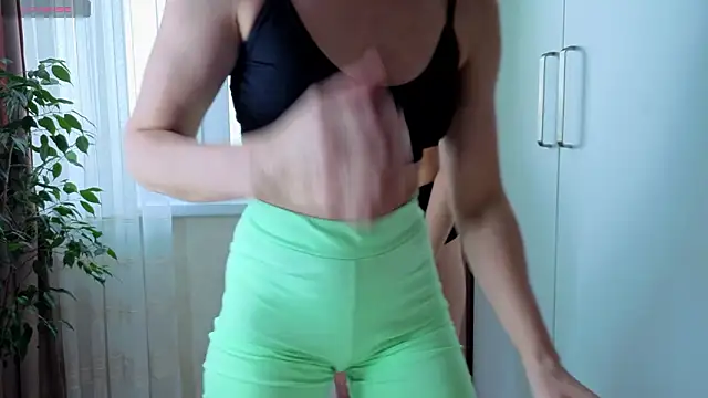 Helen198705n Live XXX chat