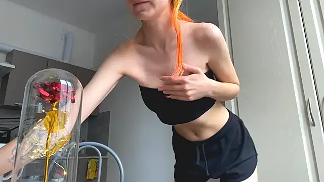 EmilyHein 现场XXX聊天