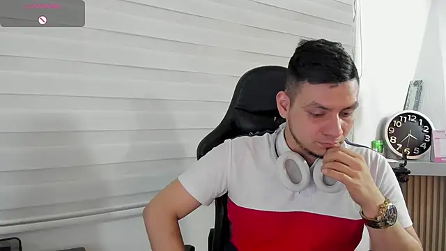 Rick_Adams – Kamerová šou