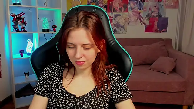 Show modela FreyaVey na web-kameri