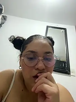 chiara_andrew's Live XXX Chat