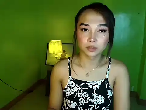 TsCyra_foxxx's Webcam Show