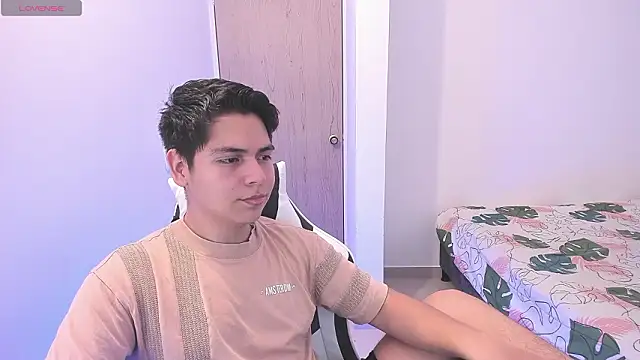 Asta_YunoXXX Pertunjukan Webcam