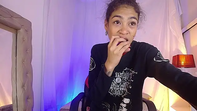 Aurora_ath 即時 XXX 聊天