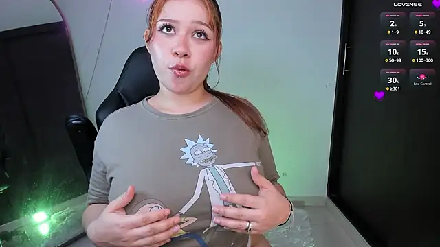 Chat +18 de daniela_hornny ao vivo