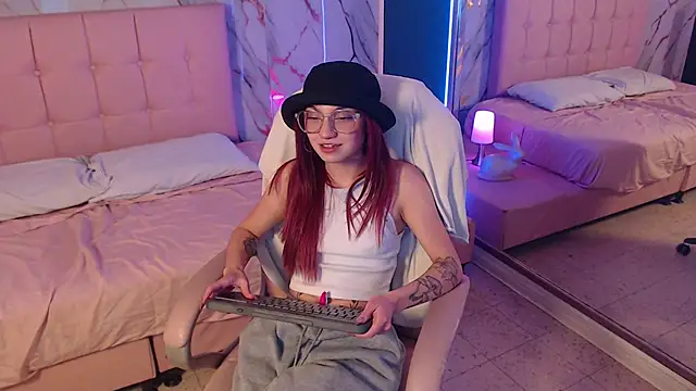 Red_kytty6's Live XXX Chat