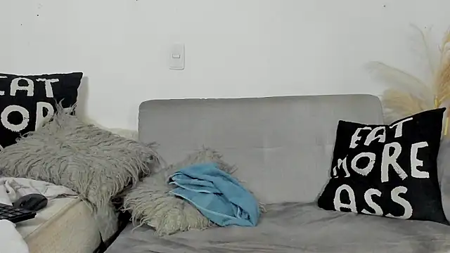 remyflux666 – Naživo XXX chat