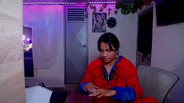 Czat XXX na żywo – Samara_Homescapes