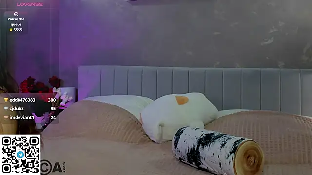 TessaDavidson élő XXX-chatje