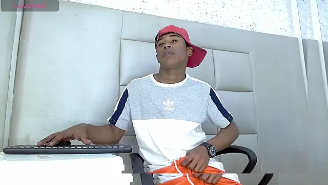 Živý XXX chat TonnyMarck