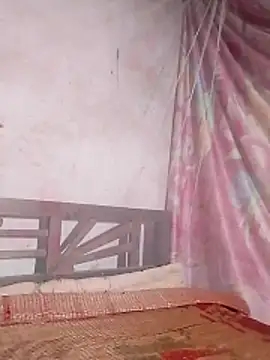 Webkamerová show BigAssmomx