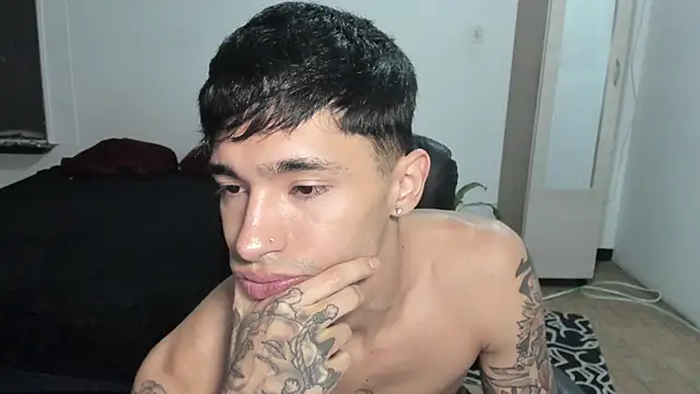 عرض كام Damon__333