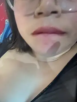 Diamily Adlı Modelin Canlı XXX Sohbeti