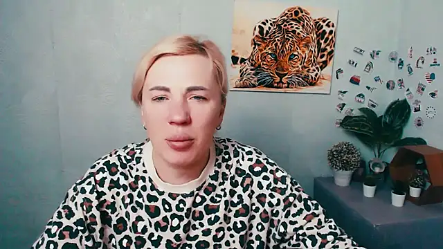 EmmaCat_ Live XXX Chat