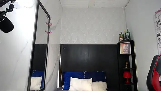 _dark_honey_ Live XXX Chat