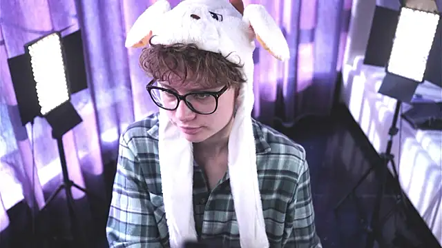 LibbyDuhl: онлайн-секс-чат