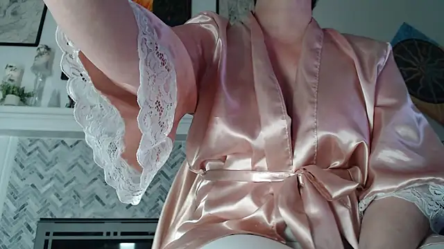 AuroraWillowsのウェブカメラショー