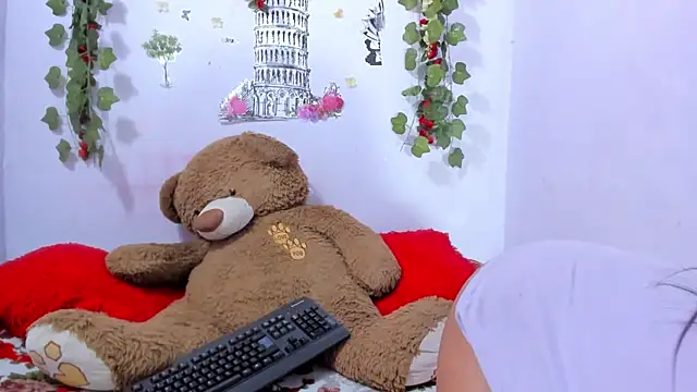 NataliaAndJulliam 现场XXX聊天