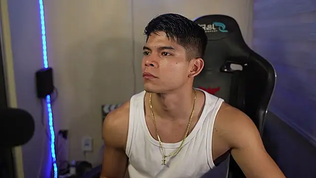 David_capizzi_ Adlı Modelin Canlı XXX Sohbeti