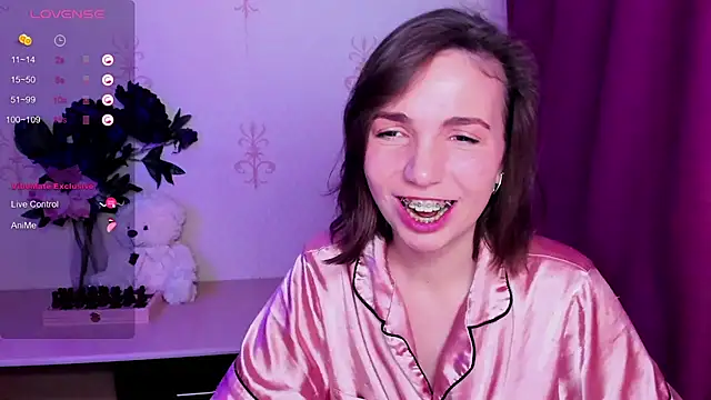 Živý XXX chat KindHazelHere_