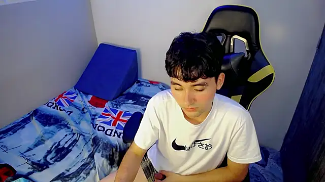 Luigii_ 现场XXX聊天