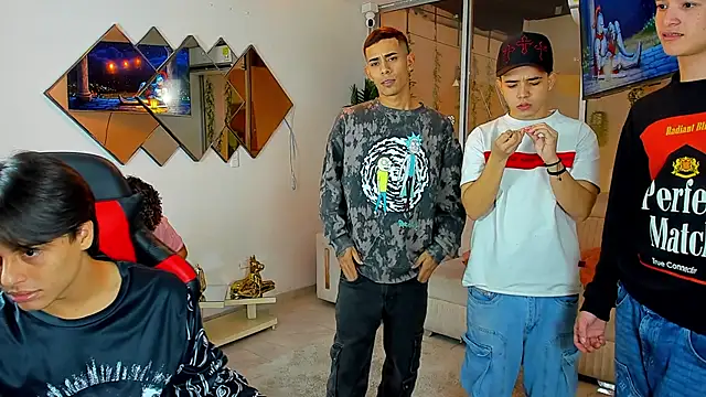 Houseofwarrios Live XXX Chat