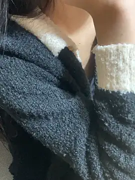 Mina048 在線直播表演