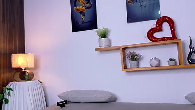 nairagold_ 网络视讯表演